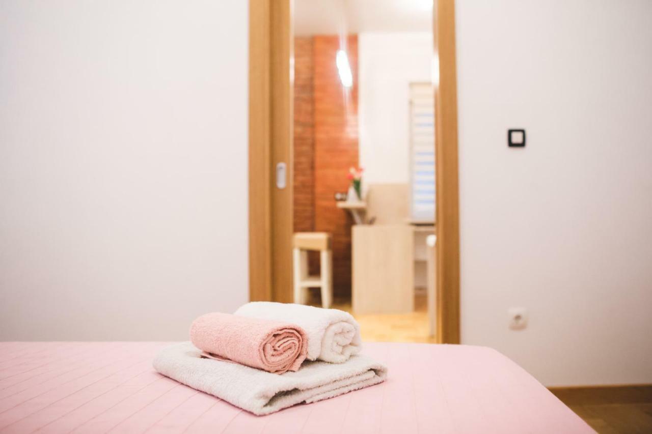 Clyra Apartment City Centar Zagreb Ngoại thất bức ảnh